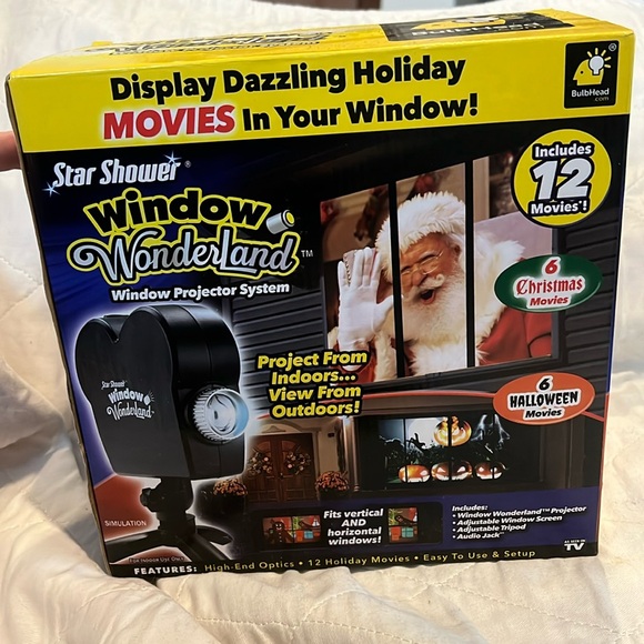 Star Shower Window Wonderland Window Projector System 12 Holiday Movies - Picture 3 of 12